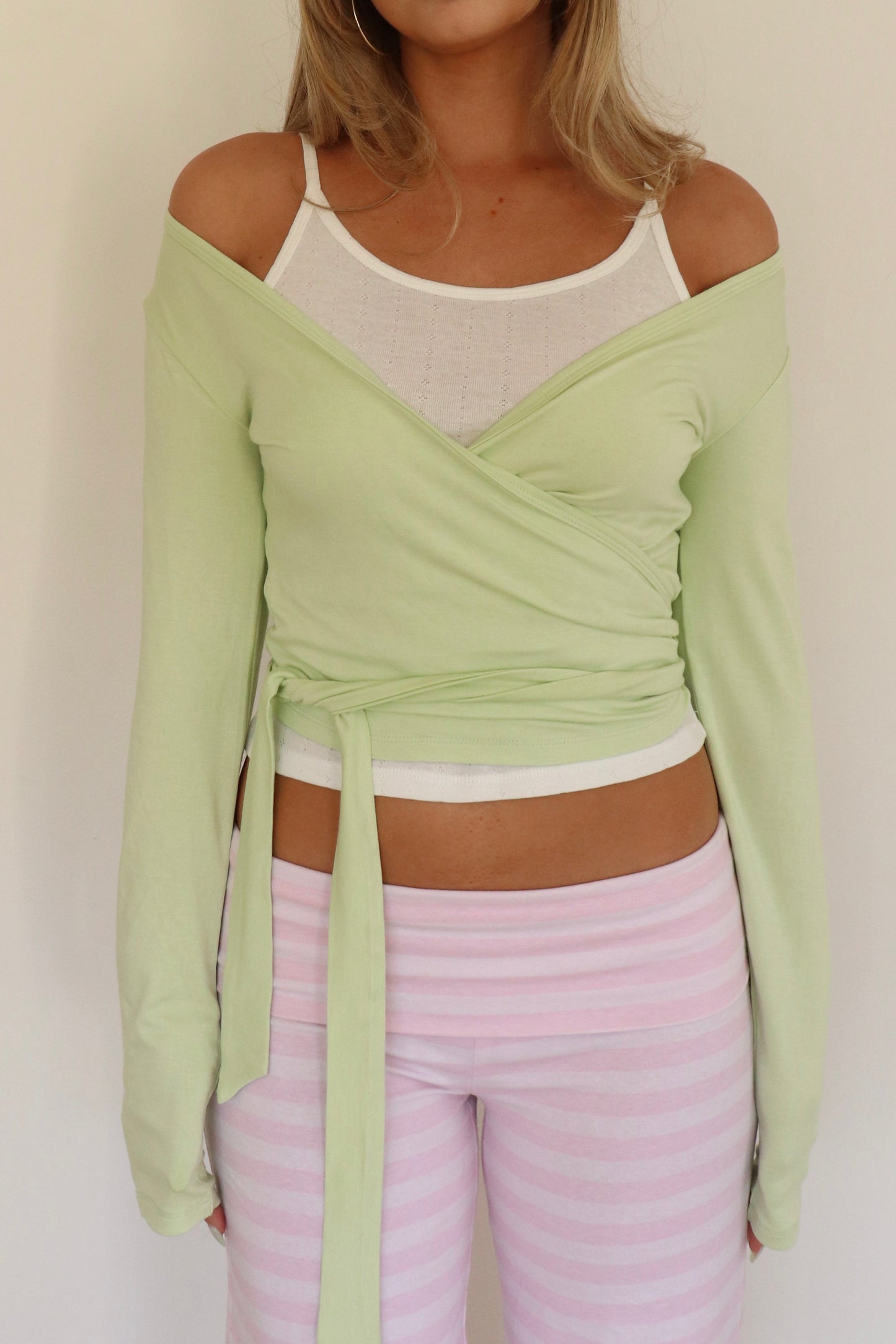 KIWI WRAP TOP